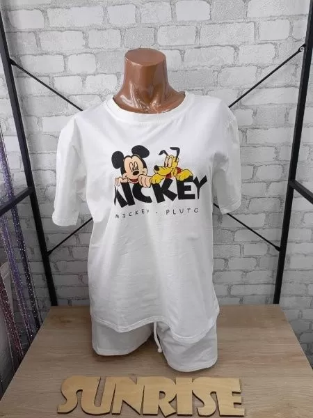 Комплект с шортами. Idai